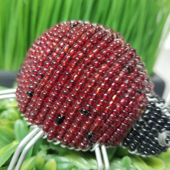 Ladybug decor (wire and beaded ) - Picture 3 of 8